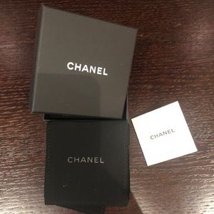Chanel brooch small box and pouch